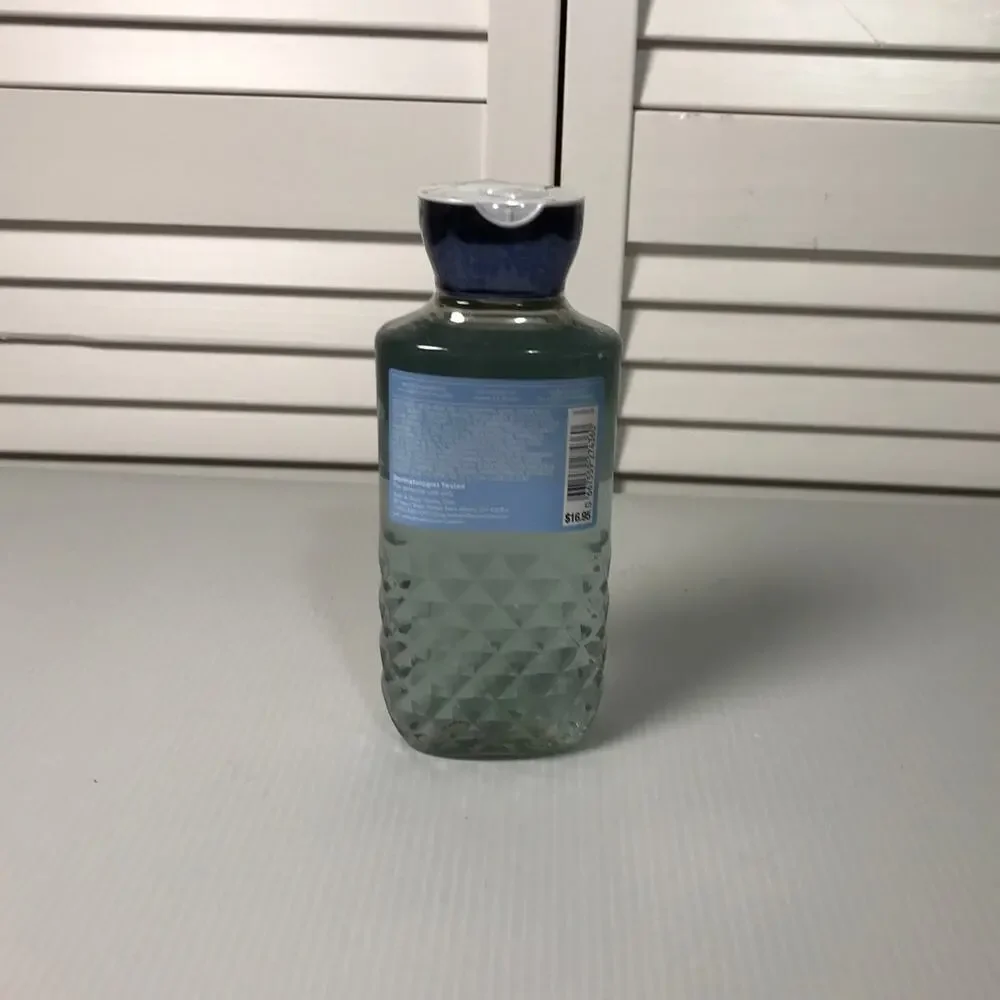 Gingham by Bath & Body Works Body Wash 10 FL OZ